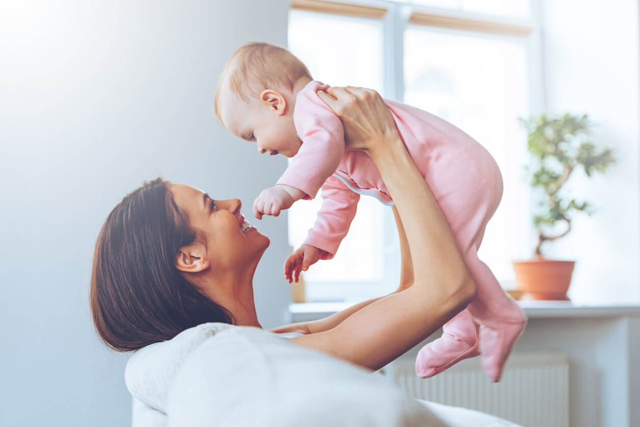 Caring for a Baby without Hurting your Back.